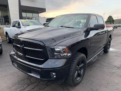 2018 RAM 1500 Big Horn 4x4 Crew Cab 5'7" Box