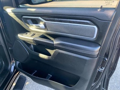 2020 RAM 1500 Big Horn 4x4 Crew Cab 5'7" Box