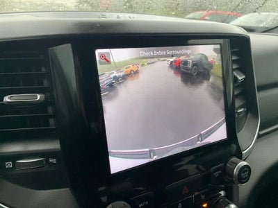 2022 RAM 1500 Big Horn 4x4 Crew Cab 5'7" Box
