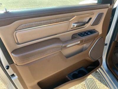 2019 RAM 1500 Longhorn 4x4 Crew Cab 5'7" Box