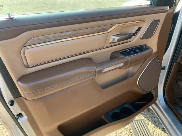 2019 RAM 1500 Longhorn 4x4 Crew Cab 5'7" Box