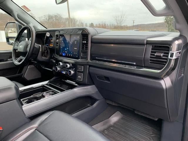 2024 Ford F-350 LARIAT 4WD Crew Cab 6.75' Box