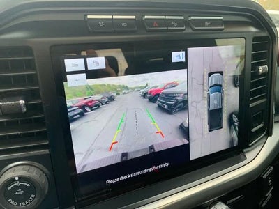 2021 Ford F-150 LARIAT 4WD SuperCrew 5.5' Box