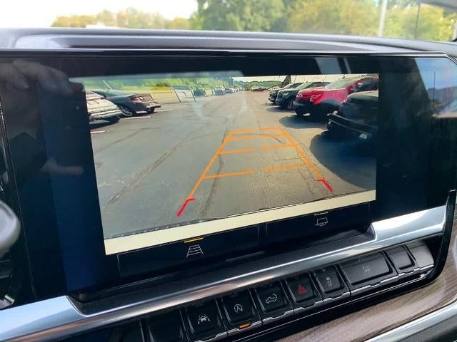 2024 Chevrolet Silverado 1500 Crew Cab Short Box 4-Wheel Drive LT 2FL