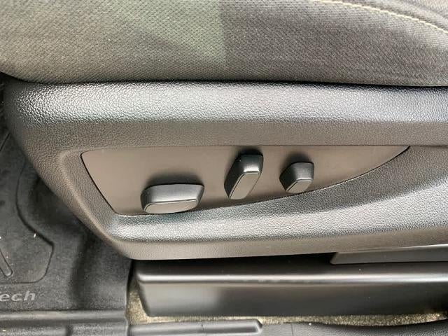 2018 Chevrolet Silverado 1500 Double Cab Standard Box 4-Wheel Drive LT Z71
