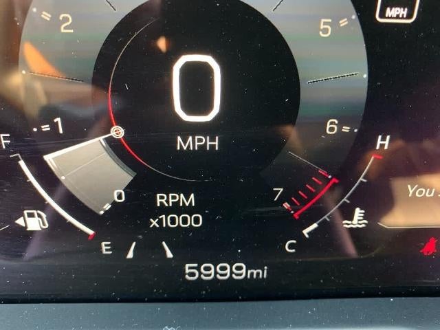 2025 GMC Acadia AWD Elevation