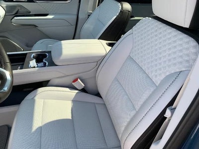 2025 GMC Acadia AWD Denali