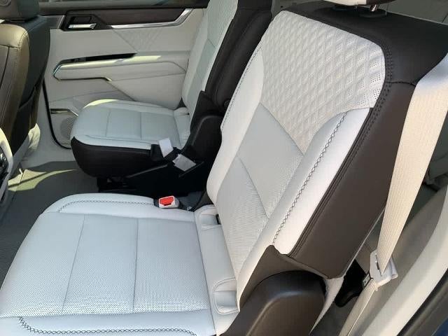 2025 GMC Acadia AWD Denali
