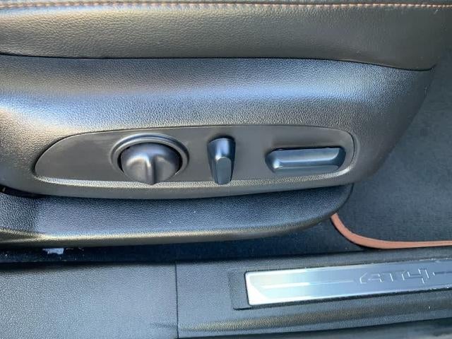 2023 GMC Acadia AWD AT4