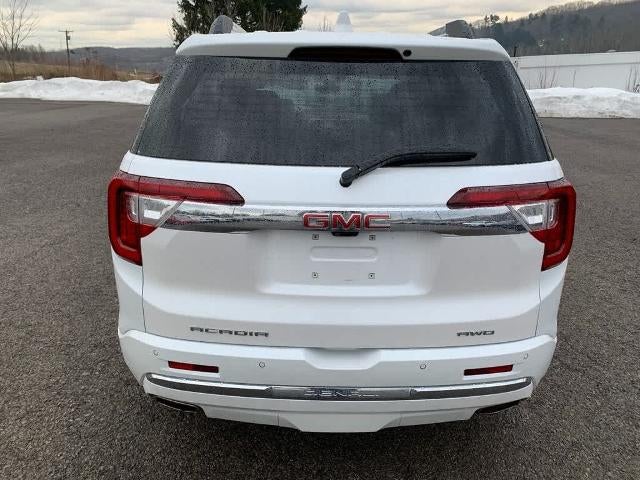 2023 GMC Acadia AWD Denali