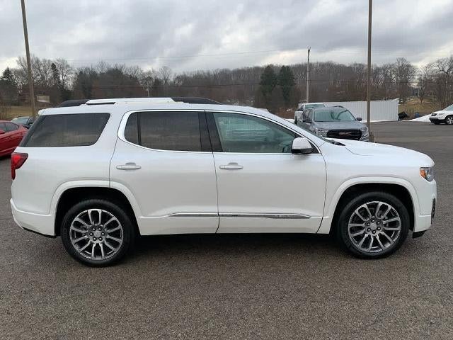 2023 GMC Acadia AWD Denali