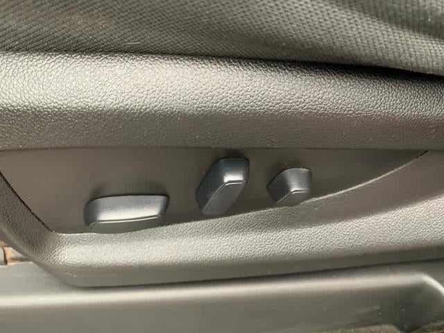 2018 GMC Yukon Base
