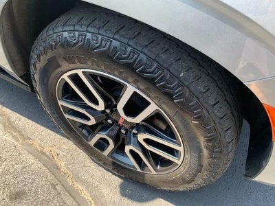 2023 GMC Yukon XL 4WD 4dr AT4