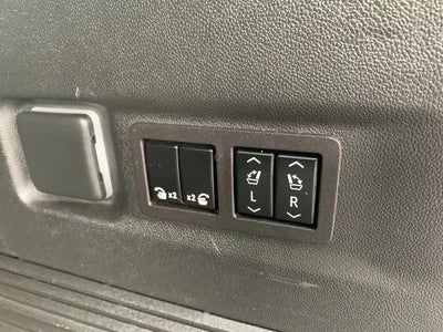 2023 Chevrolet Suburban 4WD Z71