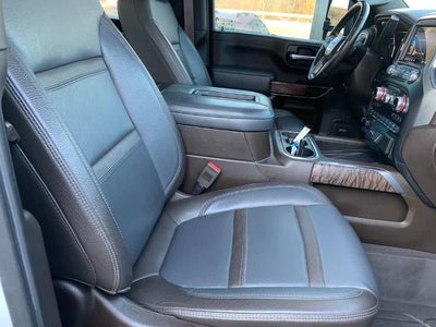 2022 GMC Sierra 2500 HD Crew Cab Long Box 4-Wheel Drive Denali