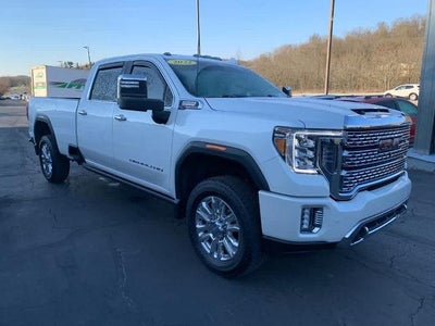 2022 GMC Sierra 2500 HD Crew Cab Long Box 4-Wheel Drive Denali