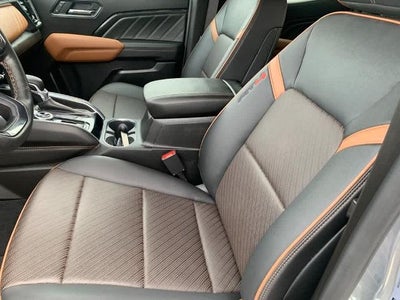 2024 GMC Canyon Crew Cab Short Box 4-Wheel Drive AT4