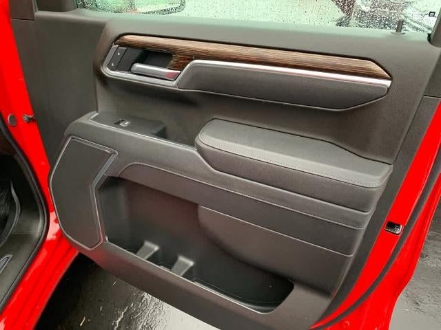 2026 GMC Sierra 1500 Crew Cab Short Box 4-Wheel Drive Elevation 3SB