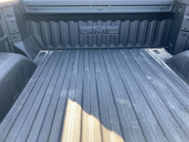 2024 GMC Sierra 1500 Crew Cab Short Box 4-Wheel Drive SLE