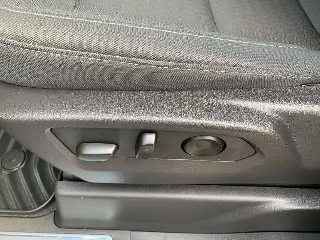 2025 GMC Sierra 1500 Crew Cab Short Box 4-Wheel Drive Elevation 3SB