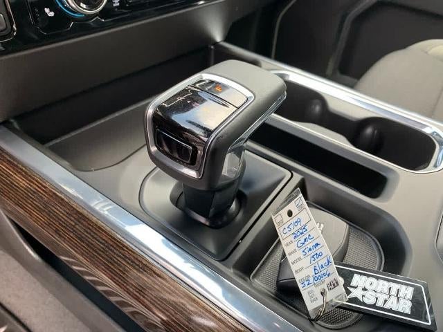2025 GMC Sierra 1500 Crew Cab Short Box 4-Wheel Drive Elevation 3SB