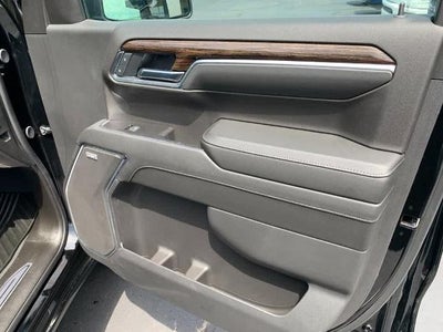2025 GMC Sierra 1500 Crew Cab Short Box 4-Wheel Drive Elevation 3SB