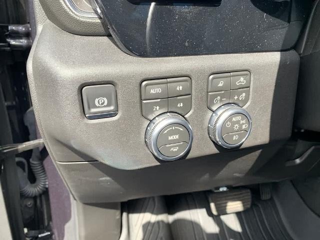 2026 GMC Sierra 1500 Crew Cab Short Box 4-Wheel Drive Elevation 3SB