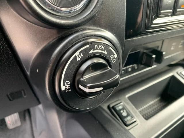2021 Nissan TITAN 4x4 Crew Cab PRO-4X