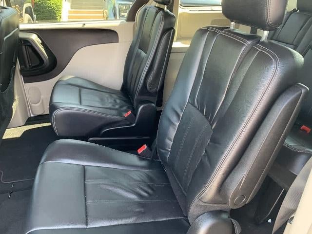 2013 Chrysler Town & Country 4dr Wgn Touring