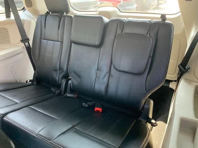 2013 Chrysler Town & Country 4dr Wgn Touring