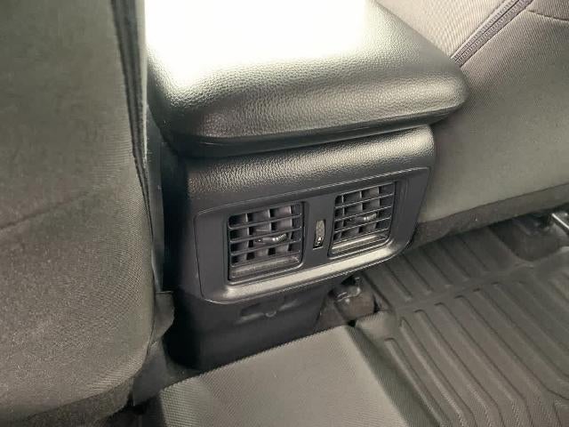 2025 Toyota RAV4 LE AWD (Natl)