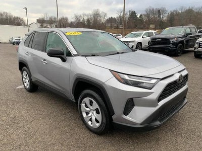 2025 Toyota RAV4 LE AWD (Natl)