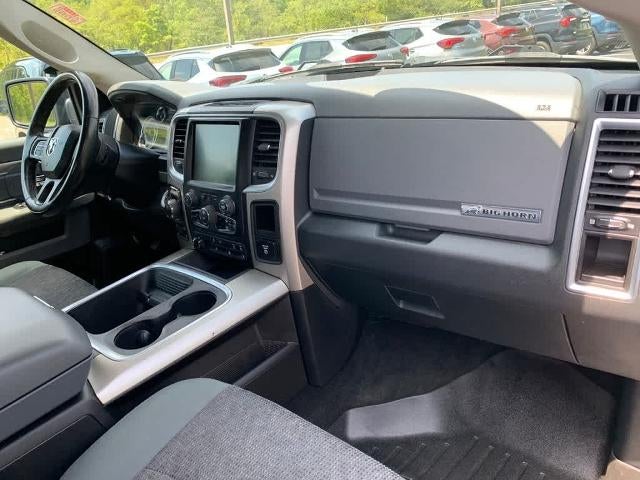 2016 RAM 1500 4WD Crew Cab 5.7 Ft Box Big Horn