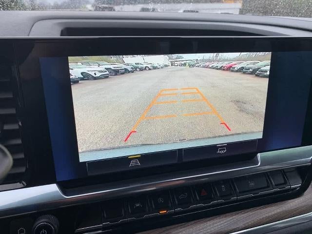 2024 Chevrolet Silverado 1500 Crew Cab Short Box 4-Wheel Drive LT 1LT