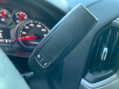 2020 Chevrolet Silverado 1500 Crew Cab Short Box 4-Wheel Drive Custom