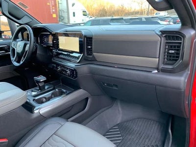 2024 Chevrolet Silverado 1500 Crew Cab Short Box 4-Wheel Drive ZR2