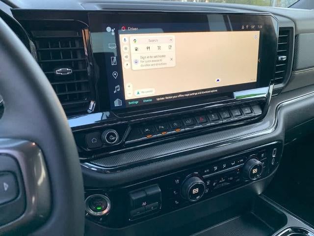 2024 Chevrolet Silverado 1500 Crew Cab Short Box 4-Wheel Drive ZR2