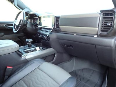 2024 Chevrolet Silverado 1500 Crew Cab Short Box 4-Wheel Drive ZR2