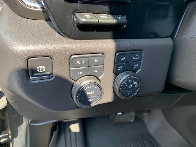 2024 Chevrolet Silverado 1500 Crew Cab Short Box 4-Wheel Drive High Country