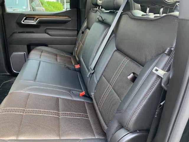 2026 Chevrolet Silverado 1500 Crew Cab Short Box 4-Wheel Drive High Country