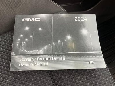 2024 GMC Terrain AWD 4dr SLE