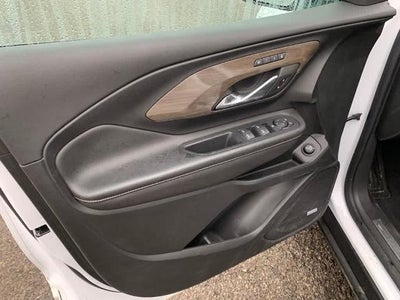 2023 GMC Terrain AWD 4dr Denali