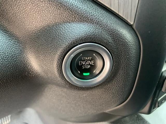 2021 GMC Sierra 1500 Crew Cab Short Box 4-Wheel Drive Denali