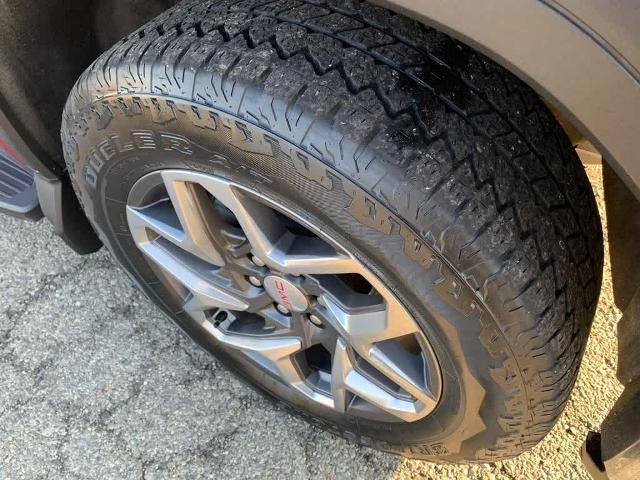 2023 GMC Sierra 1500 Crew Cab Short Box 4-Wheel Drive SLT