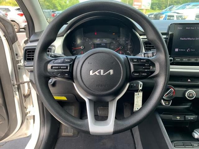 2022 Kia Rio S IVT