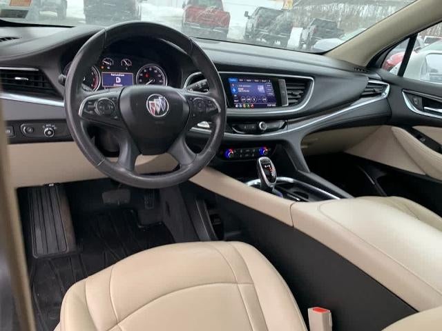 2020 Buick Enclave Essence AWD