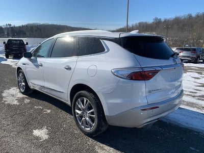 2023 Buick Enclave Essence AWD