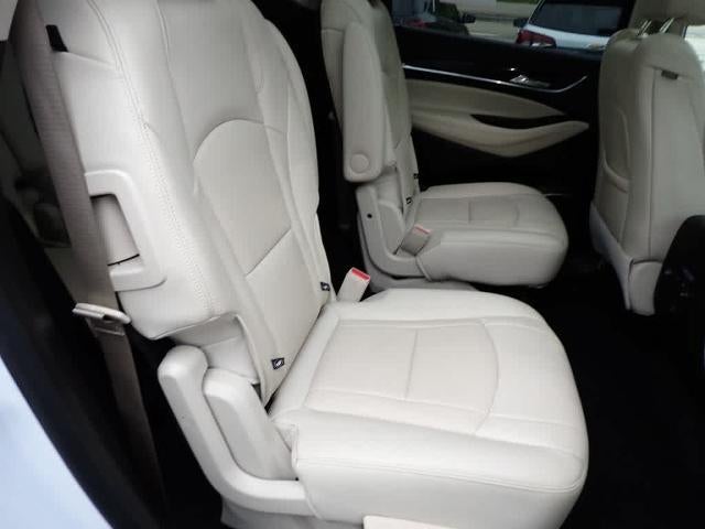 2023 Buick Enclave Essence AWD