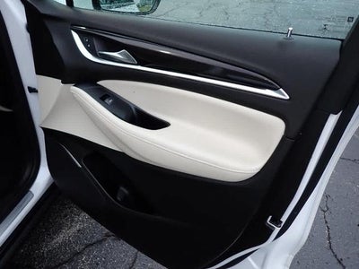 2023 Buick Enclave Essence AWD