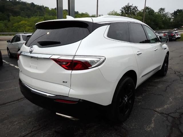2023 Buick Enclave Essence AWD